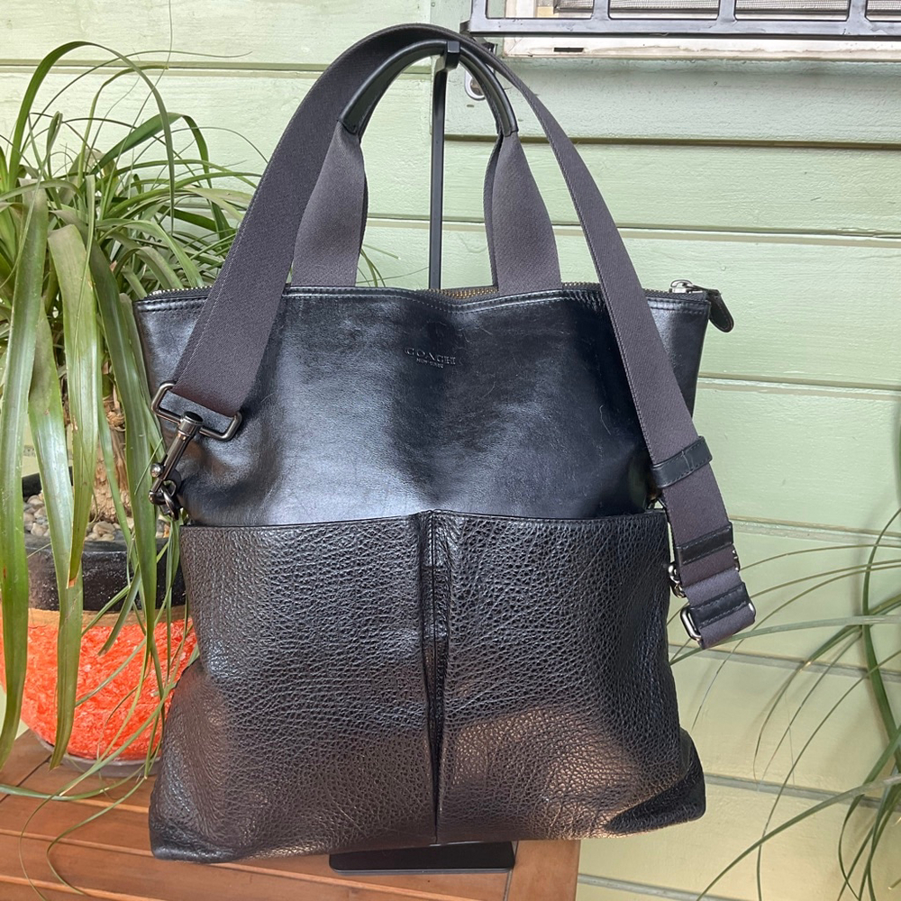 Unisex Coach Charles Black Fold Over, Whipstitch, Leather Tote F11241 EUC